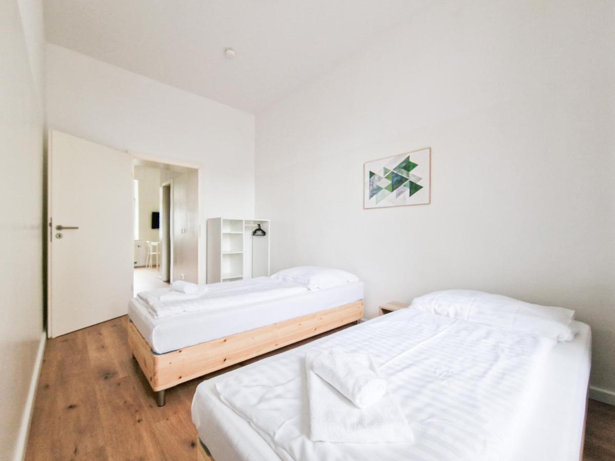 Raj Living - 1 Or 4 Room Apartments - 15 Min To Messe Dus - 10 Min Old Town Dus Dusseldorf Luaran gambar
