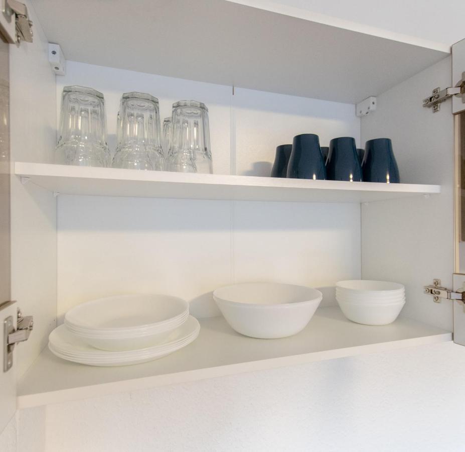 Raj Living - 1 Or 4 Room Apartments - 15 Min To Messe Dus - 10 Min Old Town Dus Dusseldorf Luaran gambar