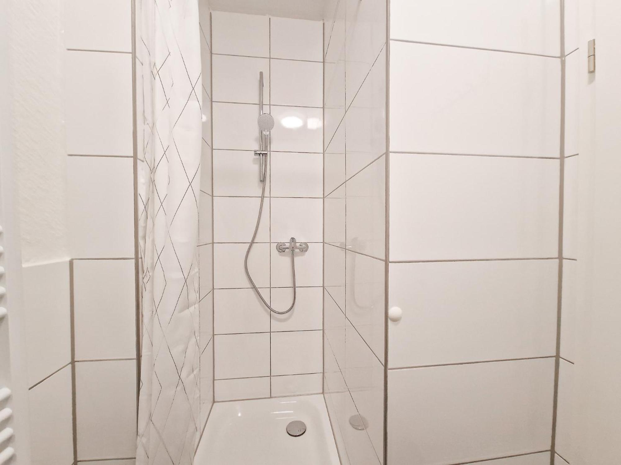 Raj Living - 1 Or 4 Room Apartments - 15 Min To Messe Dus - 10 Min Old Town Dus Dusseldorf Luaran gambar
